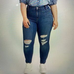 721 Levi’s skinny jeans